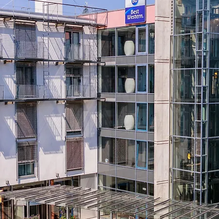 호텔 Plaza Stuttgart-ditzingen 4*
