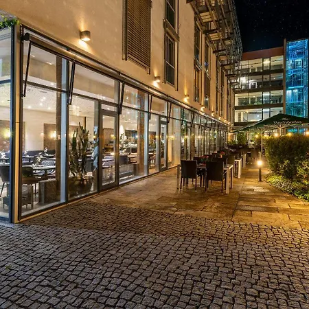 호텔 Plaza Stuttgart-ditzingen 딧칭엔