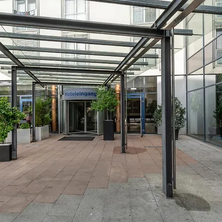Plaza Stuttgart-ditzingen Otel 4*