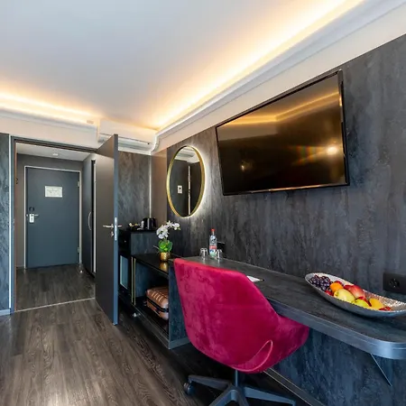 Plaza Stuttgart-ditzingen Otel 4*