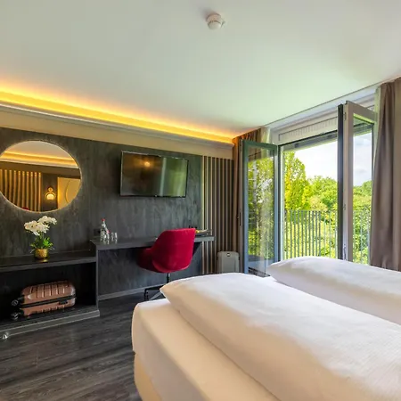 Plaza Stuttgart-ditzingen Otel