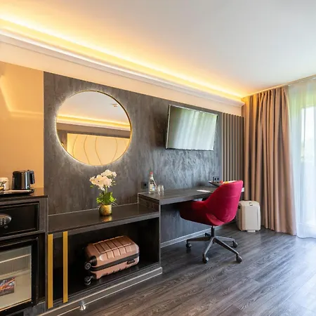 Plaza Stuttgart-ditzingen Otel 4*