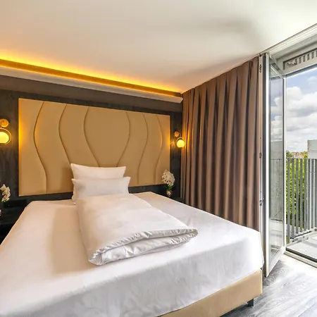 Otel Plaza Stuttgart-ditzingen 4*
