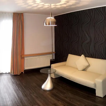 Plaza Stuttgart-ditzingen فندق دتسِنغِن